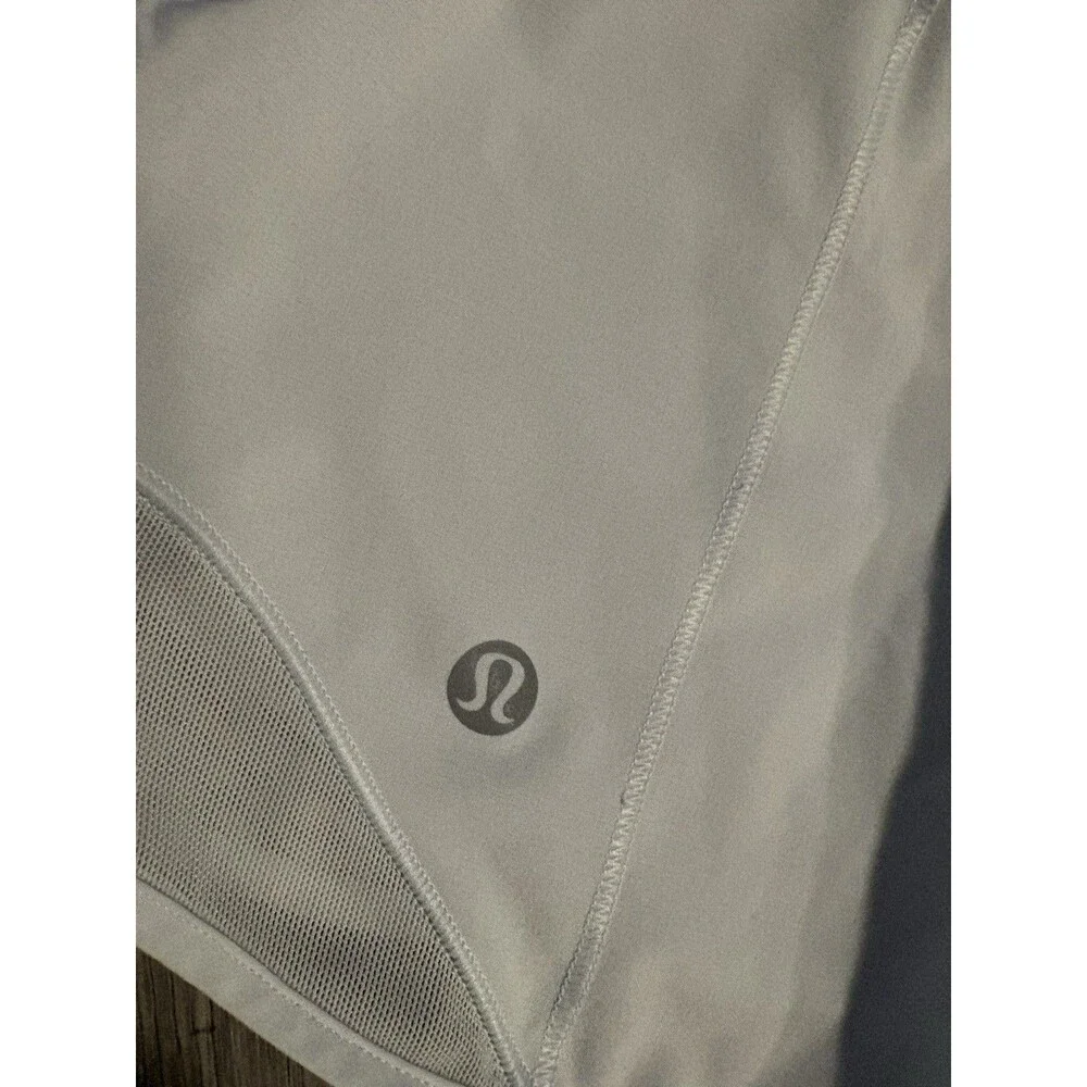 Lululemon Hotty Hot Shorts Women’s Size 6 Baby Blue Color 4inch inseam